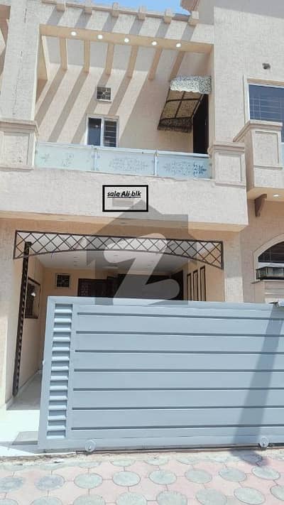 Ali Block 5 Marla Used House For Sale