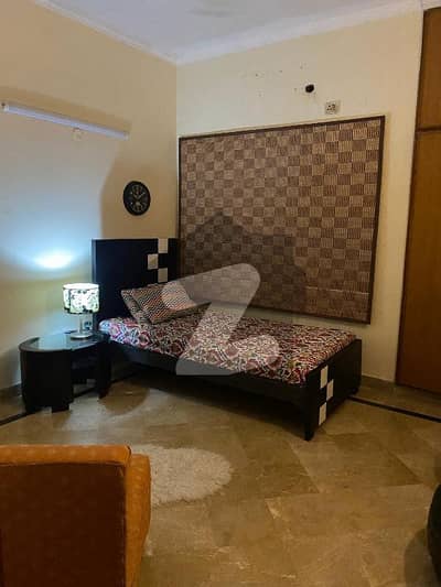 1 Bed Room Fully Furnished In Dha Phase 4 Ideal Location Near Park Market School Masjid