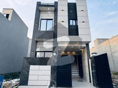 Modern Living 3 Marla House for Sale in Al Kabir Town