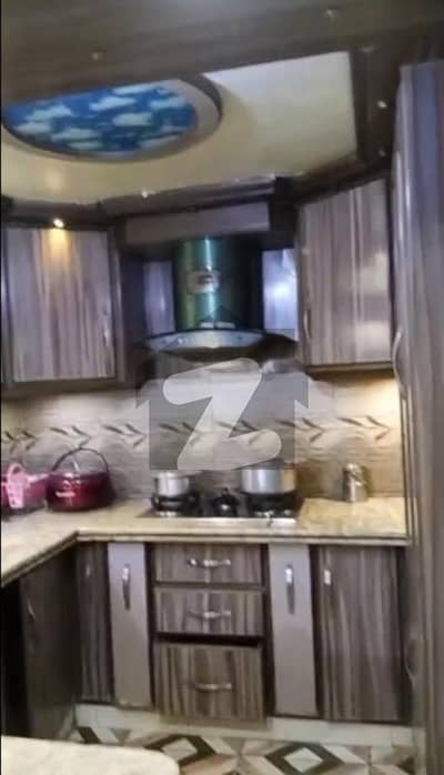 فیڈرل بی ایریا ۔ بلاک 20 فیڈرل بی ایریا,کراچی میں 4 کمروں کا 5 مرلہ مکان 2.7 کروڑ میں برائے فروخت۔