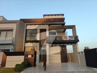 10 marla house for Sale in bahria town lahore - Prime Location Sector C