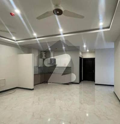 03 BEDROOM LUXURY UNFURNISHED APARTMENT AVAILABLE FOR RENT AT GULBERG GREEN ISLAMABAD
