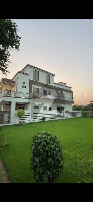 Double Storey 10 Marla House Available In Bahria Greens - Overseas Enclave - Sector 6 For Sale