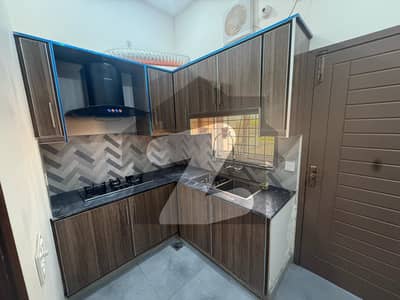 10 MARLA UPPER PORTION AVAILABLE FOR RENT IN CENTRAL PARK HOUSING SCHEME LAHORE