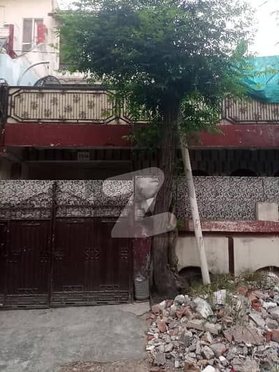 آئی ۔ 10/1 آئی ۔ 10,اسلام آباد میں 3 کمروں کا 5 مرلہ مکان 3.1 کروڑ میں برائے فروخت۔