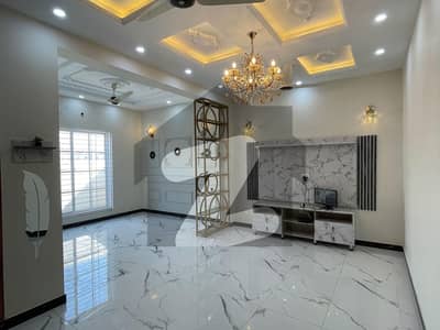 5 MARLA FULL HOUSE AVAILABLE FOR RENT IN CENTRAL PARK HOUSING SCHEME LAHORE