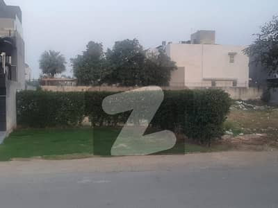 1 Kanal corner 3 side open plot Available For sale