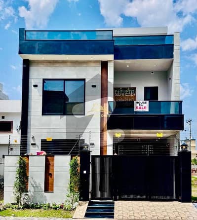 5 Marla Ultra Modern Luxury House For Sale