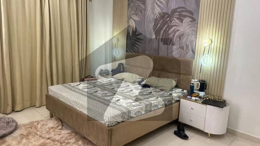 Elegant 500 Yard Like New 2+3 Bungalow for Sale in Prime DHA Phase 8