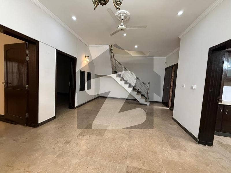 Luxury House For Rent Luxury House For Rent