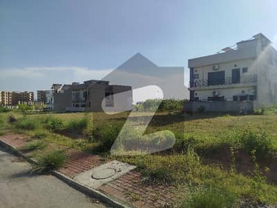 Bahria Enclave Sector J 8 Marla Street 10a possession Abale Plot For Sale Hills Facing