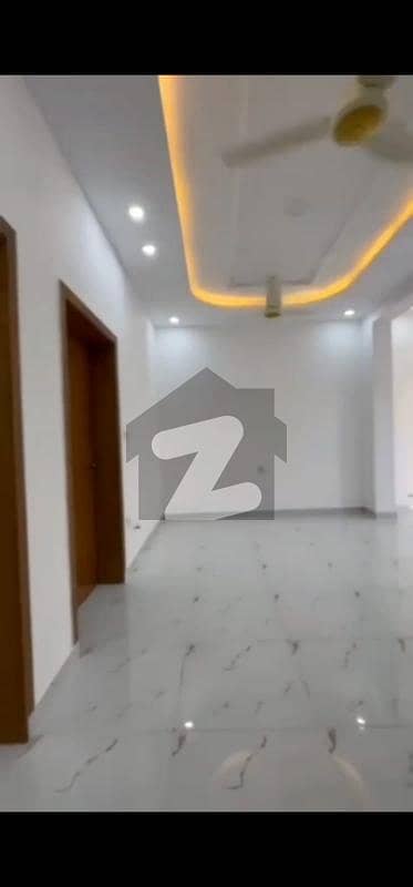فیصل ٹاؤن - ایف ۔ 18 اسلام آباد میں 4 کمروں کا 5 مرلہ مکان 90.0 ہزار میں کرایہ پر دستیاب ہے۔
