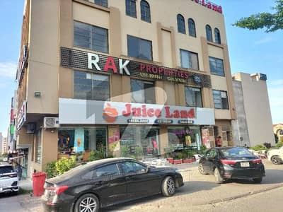ڈی ایچ اے ڈیفینس فیز 2 ڈی ایچ اے ڈیفینس,اسلام آباد میں 8 مرلہ کمرشل پلاٹ 8.5 کروڑ میں برائے فروخت۔
