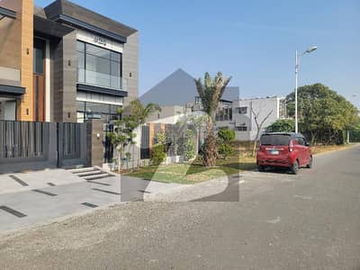 1565 Y Prime Location Plot Available In A Secure And Well-Developed Area. Ideal For Investment Or Building Your Dream Home With All Basic Utilities Nearby.