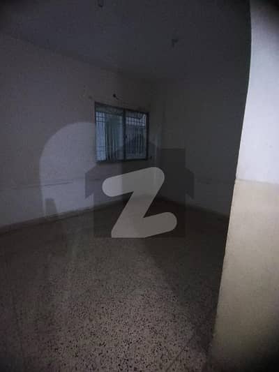 گلشن اقبال - بلاک 10-اے گلشنِ اقبال,گلشنِ اقبال ٹاؤن,کراچی میں 2 کمروں کا 4 مرلہ فلیٹ 80.0 لاکھ میں برائے فروخت۔