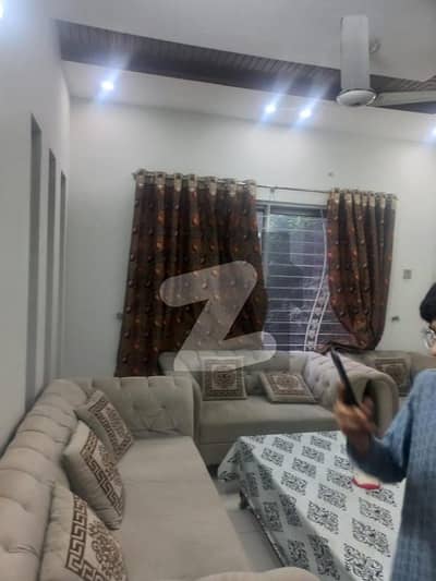 1 Kanal Ground Floor Portion Available For Rent