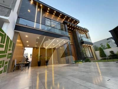 1 Kanal ( Fully Furnished with 15kw Solar Setup ) Designer House Available for sale on a prime Location in Royal Orchard Multan.