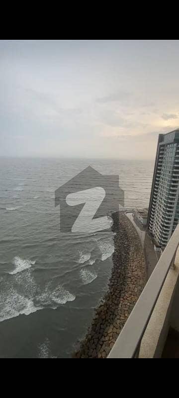 3-Beds Luxurious Apartment Available For Rent