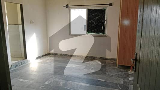 سوان گارڈن ۔ بلاک جی سوان گارڈن,اسلام آباد میں 1 کمرے کا 2 مرلہ کمرہ 14.5 ہزار میں کرایہ پر دستیاب ہے۔
