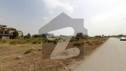 Gorgeous 1 Kanal Residential Plot For Sale Available In D-12/4