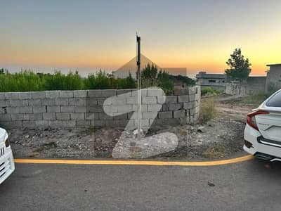 16 Marla Residential Plot For Sale In Margalla Valley - C-12