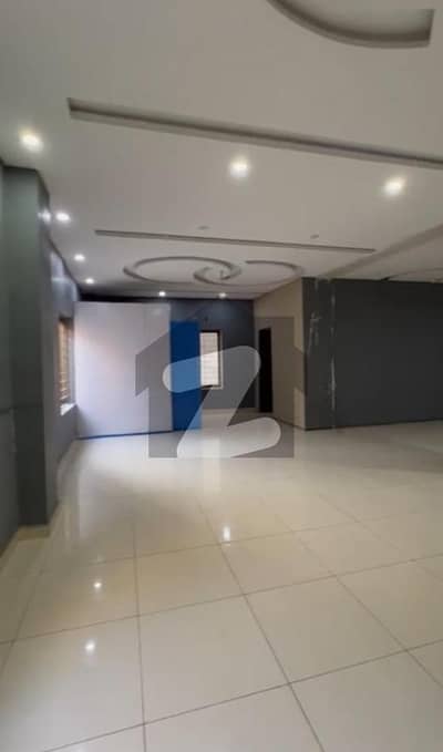 6 MARLA HALL AVAILABLE ON RENT FOR COMMERCIAL USE