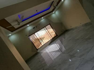 Upper Portion Of 1 Kanal House Available For Rent In Awt Phase 2