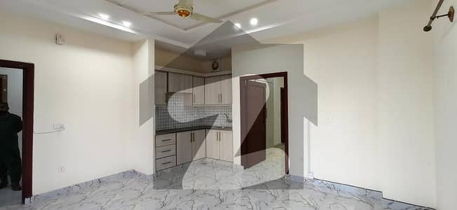 1 bed brand new apartment for rent in Bahria town phase 8 business district