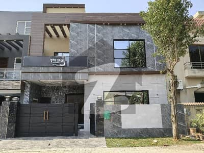 5.33 Marla Brand New House For Sale in Eastern Block Bahria Orchard Lahore