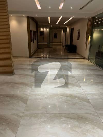 Ideal Furnished Location Available For Brands, Offices And Companies In Kohinoor, Faisalabad