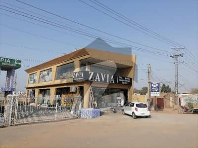 پی آئی اے کالونی ملتان میں 1 کنال رہائشی پلاٹ 1.6 کروڑ میں برائے فروخت۔