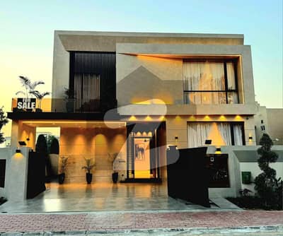 12 Marla Residential House For Sale In Overseas B Block, Nearby Commercial Market, School and Health Care Canter