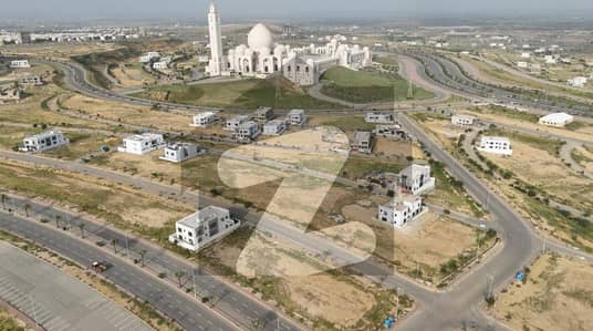 500 Sq Yd Plot For Sale Bahria Hills, Near Ali Villa & Close to Jinnah Avenue | Prime Location | Ideal for Residence or Investment. Just 2 Mins Drive from Entrance.