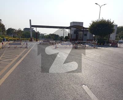 نیول اینکریج اسلام آباد میں 4 مرلہ کمرشل پلاٹ 2.7 کروڑ میں برائے فروخت۔