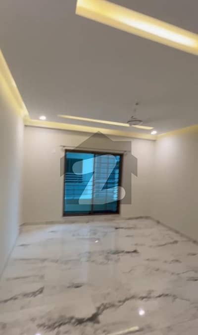 Brand New 3 Bed Room Apartment Available For Sale in Askari 11 Lahore