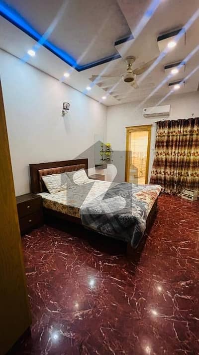 10 marla 5 bedrooms double unit house available for rent
