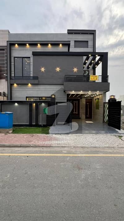Brand New 6 Marla Modern Design House For Sale Eastern Ext Block, Bahria Orchard Raiwind Lahore