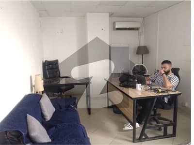Office For Rent Area 909 Square Feet Office Available For Rent Real Pictures In Gulberg 3 Lahore