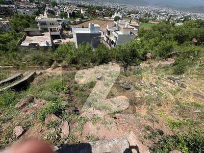 بنی گالہ اسلام آباد میں 5 مرلہ رہائشی پلاٹ 45.0 لاکھ میں برائے فروخت۔