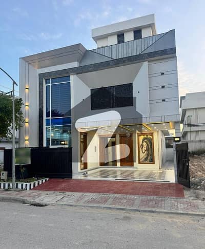 ٹاپ سٹی 1 - بلاک ڈی ٹاپ سٹی 1,اسلام آباد میں 5 کمروں کا 10 مرلہ مکان 4.85 کروڑ میں برائے فروخت۔