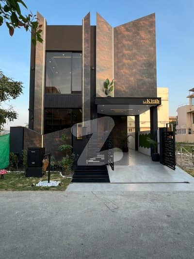 Stylish 5 Marla Contemporary Home For Sale In DHA 9 Town Lahore