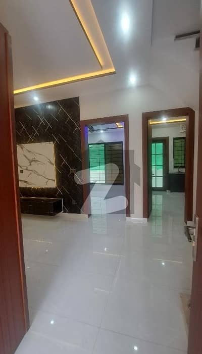 بحریہ انکلیو بحریہ ٹاؤن,اسلام آباد میں 3 کمروں کا 5 مرلہ مکان 2.75 کروڑ میں برائے فروخت۔