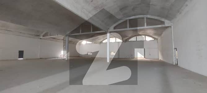 کہوٹہ ٹرائی اینگل انڈسٹریل ایریا اسلام آباد میں 5 کنال Studio گودام 12.0 لاکھ میں کرایہ پر دستیاب ہے۔