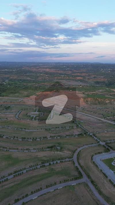 Golden Investment Opportunity: 1 Kanal Plot in DHA Phase 6, Sector B-3