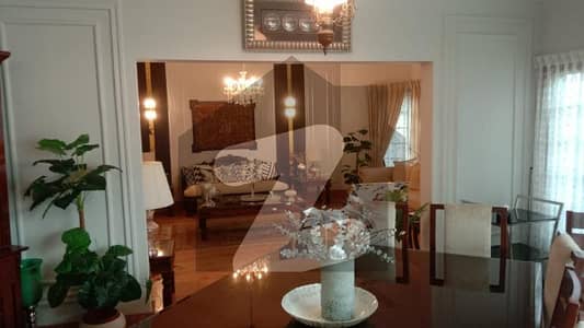 ڈی ایچ اے فیز 6 ڈی ایچ اے ڈیفینس,کراچی میں 5 کمروں کا 1 کنال مکان 13.25 کروڑ میں برائے فروخت۔