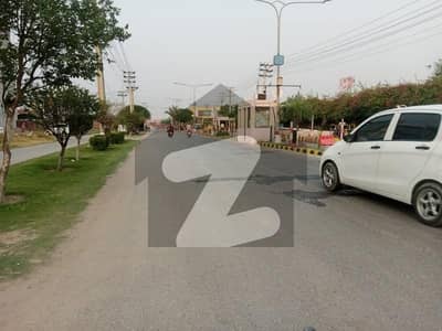 A Stunning Prime Location Residential Plot Is Up For Grabs In DC Colony - Mehran Block Gujranwala