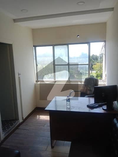 BLUE AREA 200-SQUARE FEET OFFICE FOR RENT