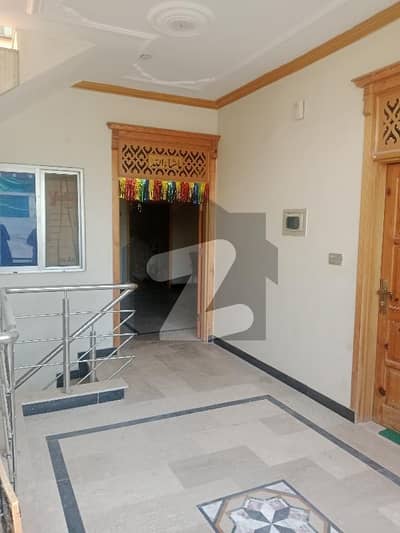مروہ ٹاؤن - بلاک سی مروہ ٹاؤن,اسلام آباد میں 4 کمروں کا 5 مرلہ مکان 1.35 کروڑ میں برائے فروخت۔