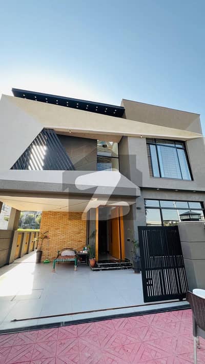 10 Marla Designer House for Sale in Sector F-1, Bahria Town Phase 8