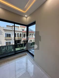 5 Marla Brand New House For Sale In Executive Block Park View City, Lahore 5 Marla Brand New House For Sale In Executive Block Park View City, Lahore